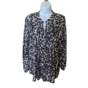 ---  Black and White Silky Blouse Size XL